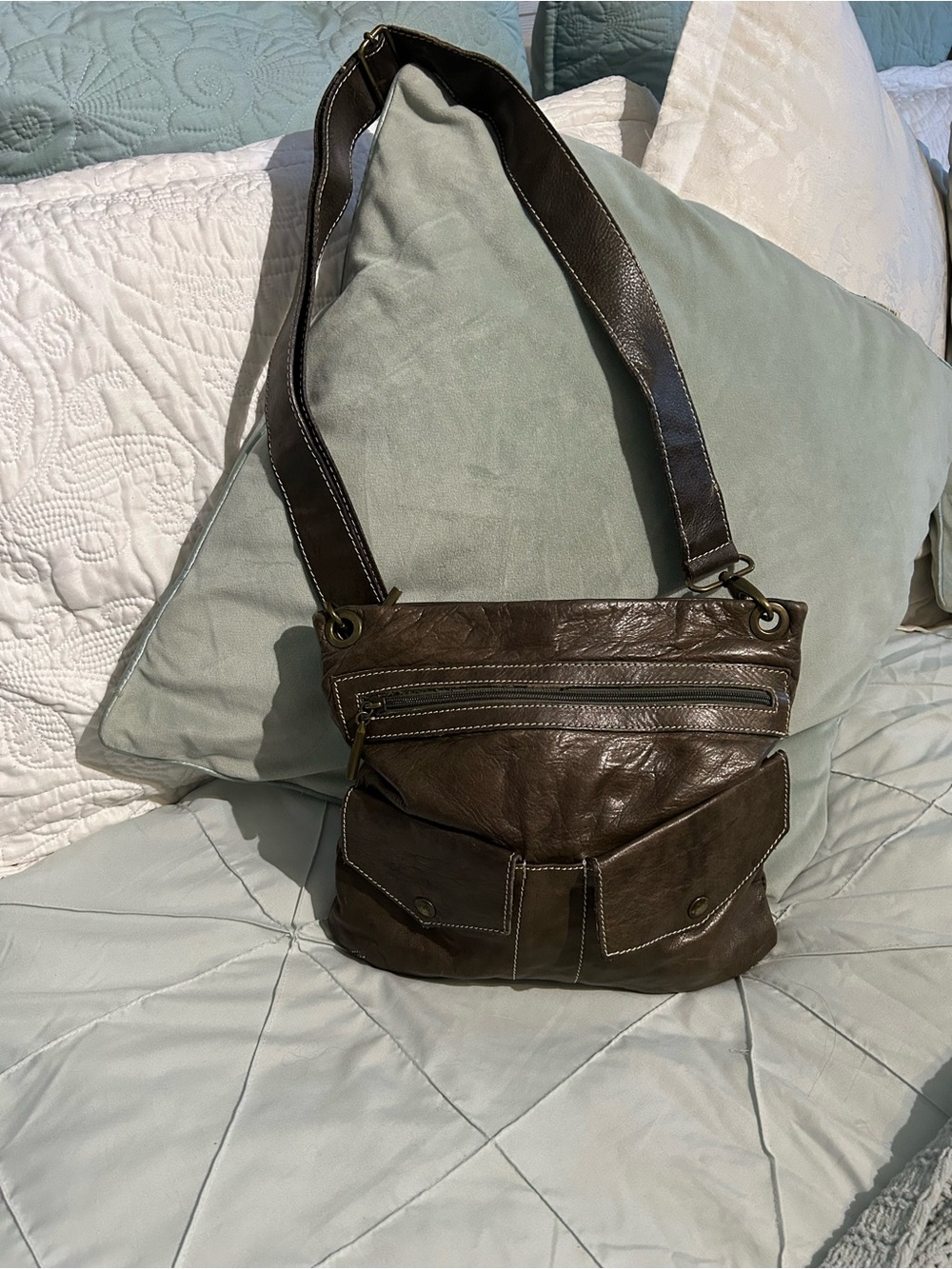 Vintage Vera Pelle Olive Leather Messenger Bag